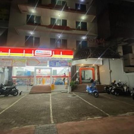 K-Style Eco Hotel Jakarta Buitenkant foto